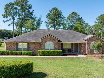 220 NW Zack Dr