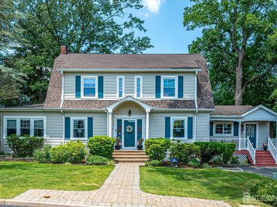 102 Michael St