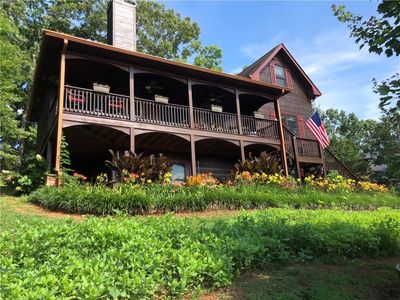 61 Noelle Ln