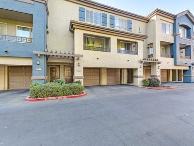 2001 Club Center Dr APT 1126