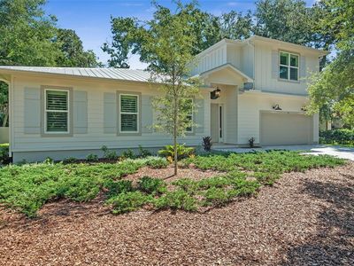 11 DAWSON DRIVE