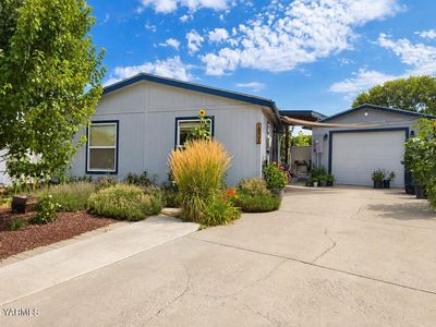 1805 S 70th Ave