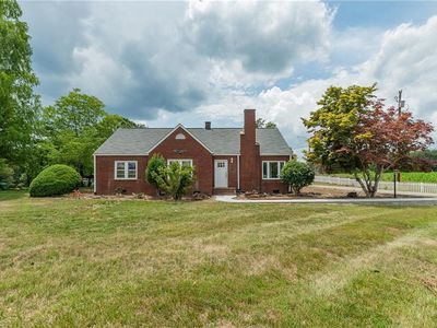 1716 Us Highway 220