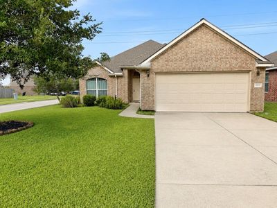 24823 Sandusky Dr