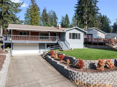 370 E Mason Lake Drive E