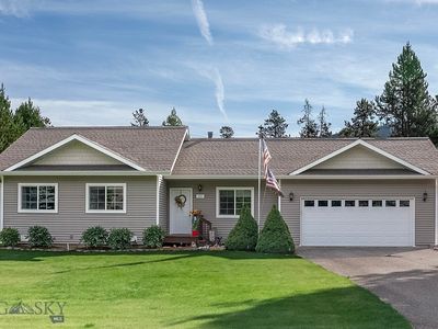 1211 Homesteaders Way