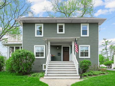 252 Sunset Ave