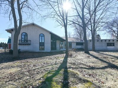 2695 Gaston Rd