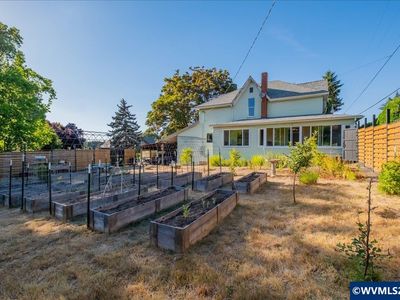 Property at 817 N Main St, Brownsville, OR