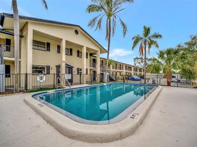 2 N Fernwood Ave APT 16