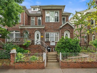 33-32 89th St
