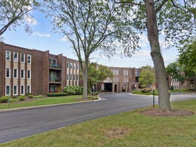 Property at 1430 Sandstone Dr APT 115, Wheeling, IL