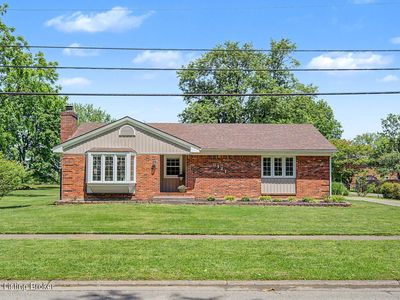 8121 Damascus Rd