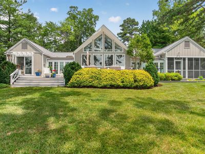 459 Hillcrest Heights Dr