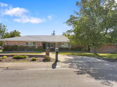 3605 Tamarack Dr