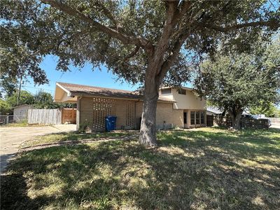 11121 Birdwood Ln