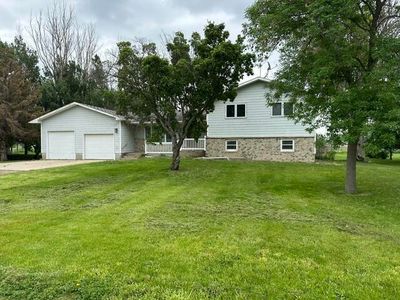 1813 Derian Dr