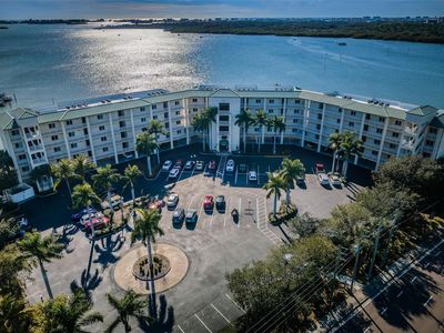 8800 Bay Pines Blvd APT 303