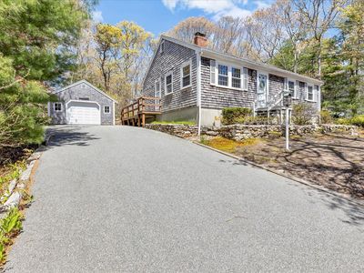 16 Cedar Lane