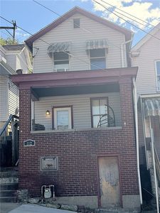 112 Hillside Ave