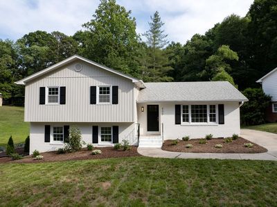 505 Forest Rd