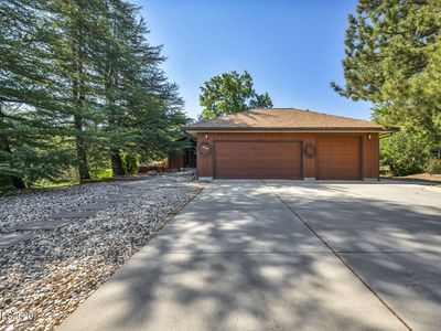 1640 Manzanita Ln