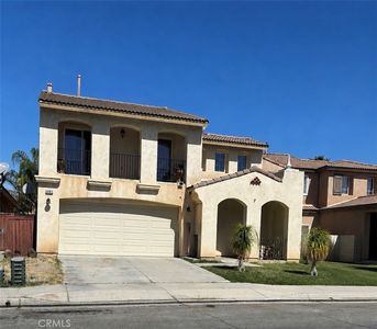 3891 Albillo Loop