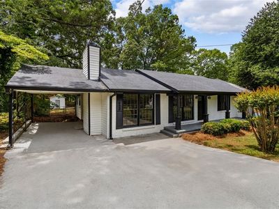 Property at 423 Queen Aliese Ln, Jonesboro, GA