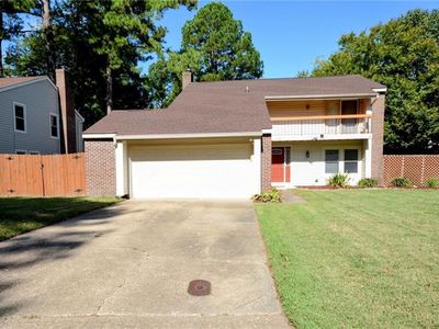 1549 Edgewater Dr