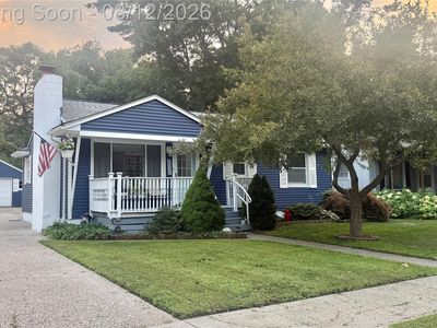 3341 Pine Grove Ave