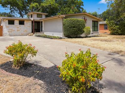 815 National Dr