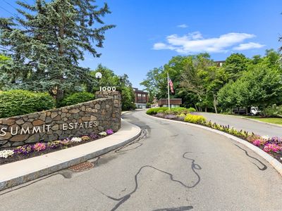 1002 Paradise Rd APT 1C