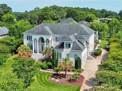 2909 Estates Dr