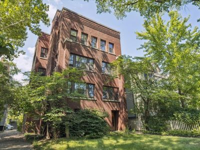 5712 S Dorchester Ave #1