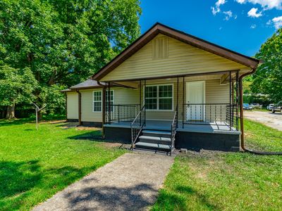 709 Foster Mill Dr