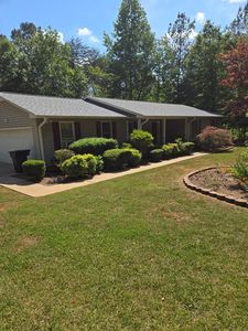 211 Ruth Dr