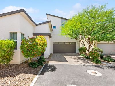 809 Langham Ct