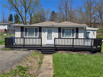 255 Broadlawn Dr