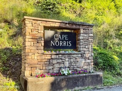 376 Norris View Dr