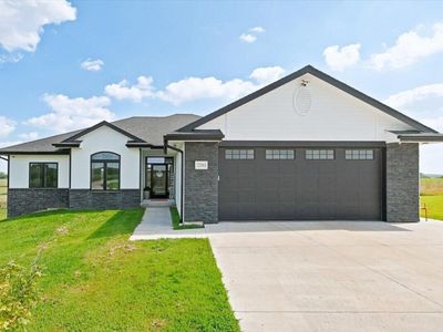 22561 Applewood Rd