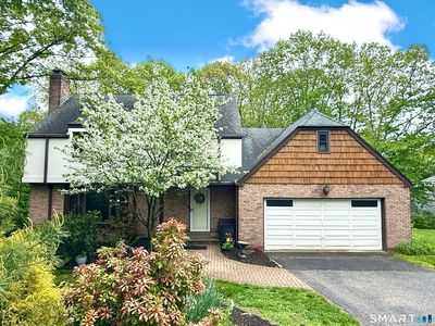 Property at 24 Centerview Drive, Shelton, CT