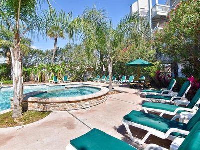 6102 Seawall Blvd #195A