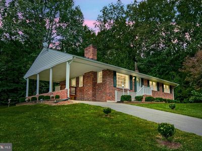 8420 Robert E Lee Dr