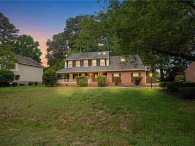 312 Lakeland Cres