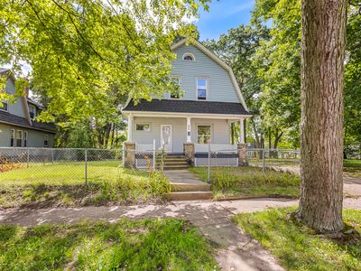 149 Oaklawn Ave