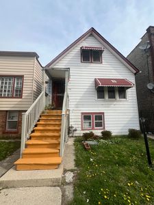 4918 W Congress Pkwy