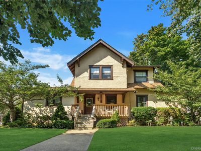 3060 Eastern Parkway
