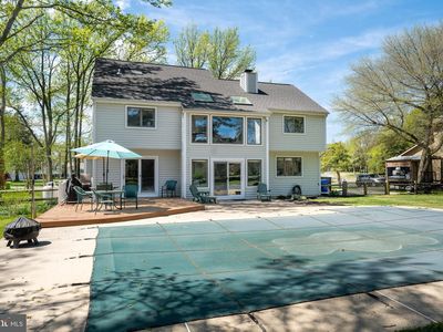 111 Holly Ct