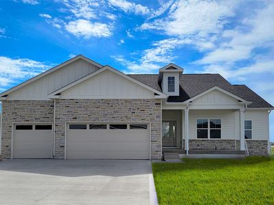 620 NW Concord Ln