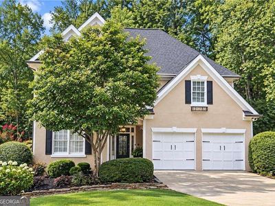585 Oak Alley Way